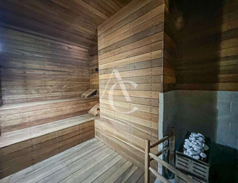 Apartamento à venda, 2 quartos sendo 1 suíte – Centro – Florianópolis, SC.