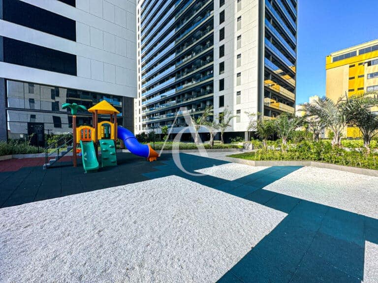 Apartamento à venda, 2 quartos sendo 1 suíte – Centro – Florianópolis, SC.