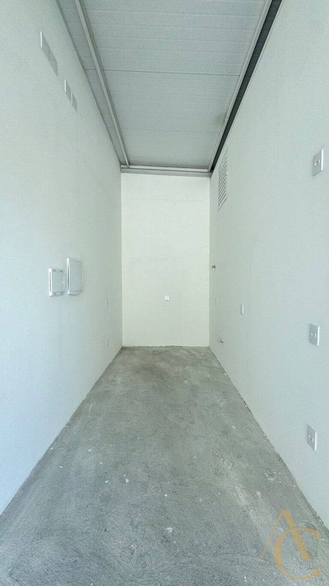 RESERVADO – Loja para alugar – 76,75m² – Campinas – São José,SC.