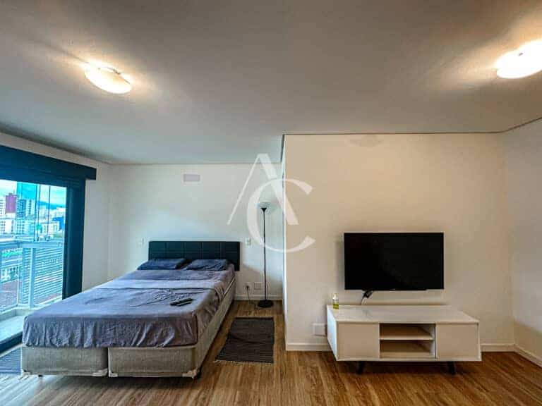 Estudio com sacada à venda – Centro – Florianópolis.