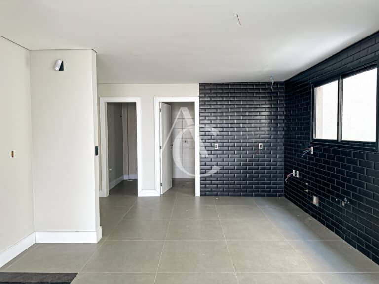 Casa à venda, 3 suítes, piscina, vista mar  – Centro – Florianópolis, SC.