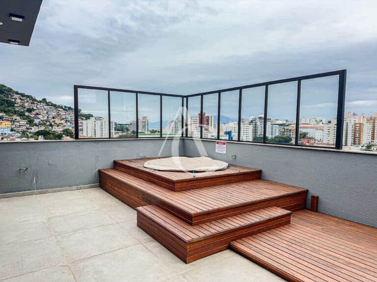 Estudio com sacada à venda – Centro – Florianópolis.