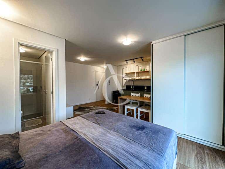 Estudio com sacada à venda – Centro – Florianópolis.