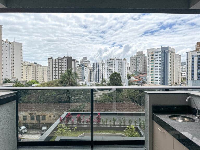 Apartamento à venda, 2 quartos sendo 1 suíte – Centro – Florianópolis, SC.