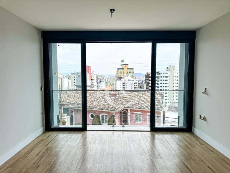 Casa à venda, 3 suítes, piscina, vista mar  – Centro – Florianópolis, SC.