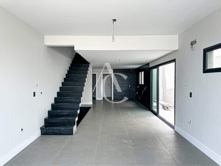 Casa à venda, 3 suítes, piscina, vista mar  – Centro – Florianópolis, SC.