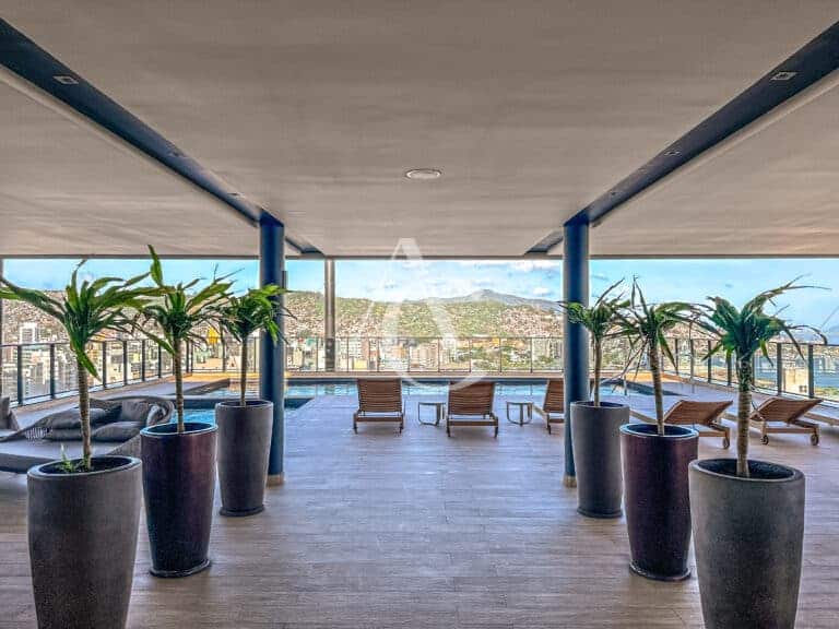 Apartamento à venda, 2 quartos sendo 1 suíte – Centro – Florianópolis, SC.