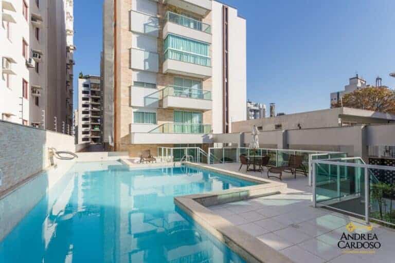 Apartamento para alugar – 2 quartos sendo 1 suíte – Centro | Florianópolis/SC.