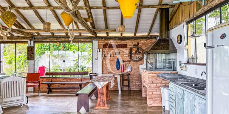 Casa a venda – Cacupé, Florianópolis, SC.