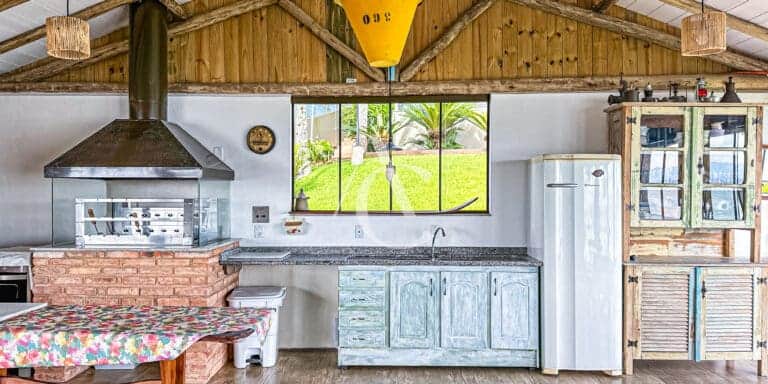 Casa a venda – Cacupé, Florianópolis, SC.