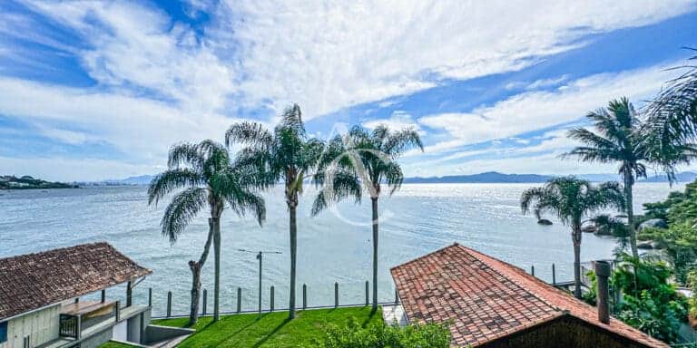 Casa a venda – Cacupé, Florianópolis, SC.