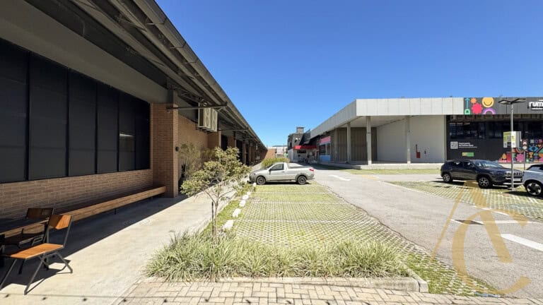 Loja para locação – 15,75m² – Campinas – São José, SC.