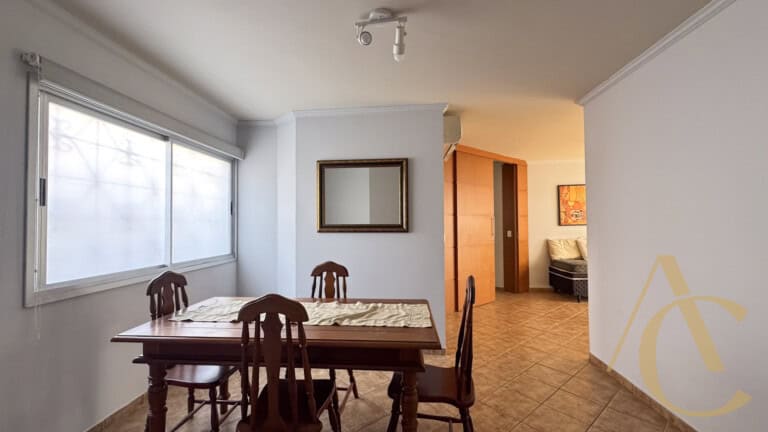Apartamento para locação – 2 quartos – Centro – Florianópolis, SC.
