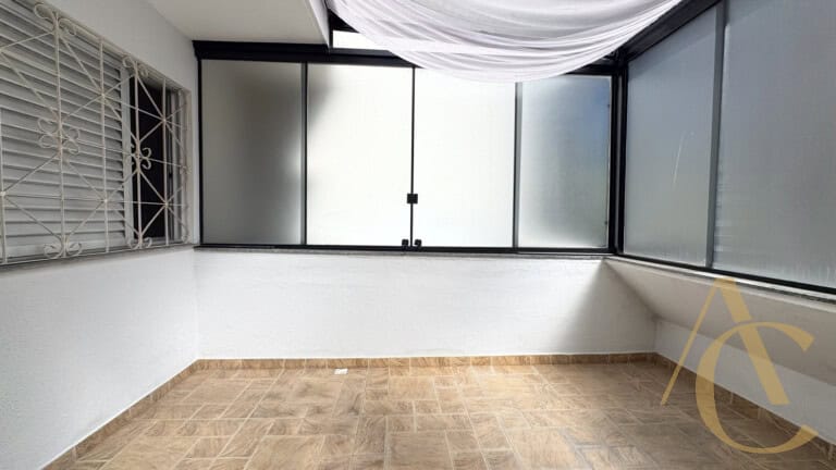 Apartamento para locação – 2 quartos – Centro – Florianópolis, SC.