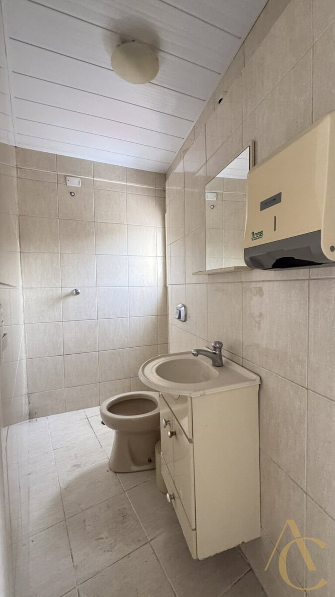 Sobreloja para alugar – 22,50m² – Coqueiros – Florianópolis, SC.