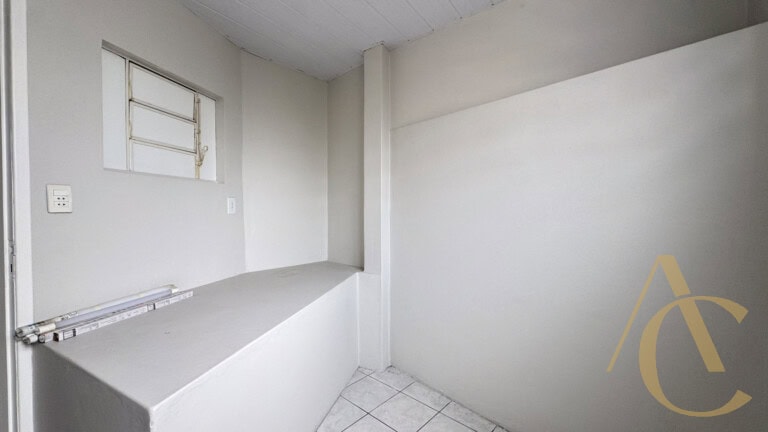 Sobreloja para alugar – 22,50m² – Coqueiros – Florianópolis, SC.