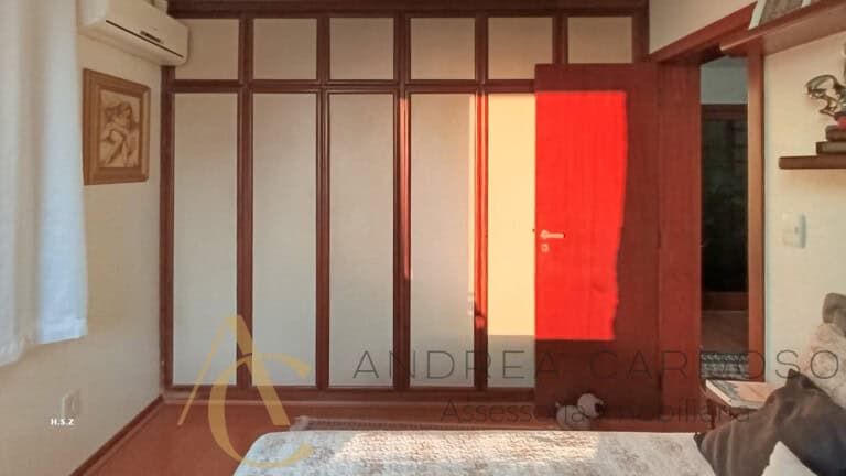 Casa à venda com piscina, espaço gourmet e pomar – Centro, Florianópolis/ SC.