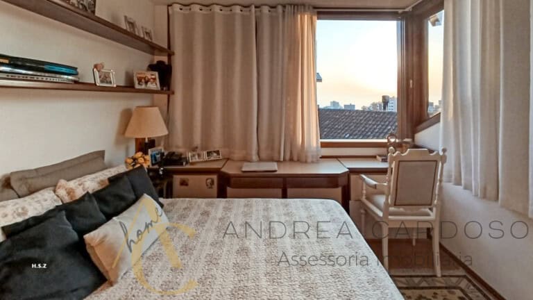 Casa à venda com piscina, espaço gourmet e pomar – Centro, Florianópolis/ SC.