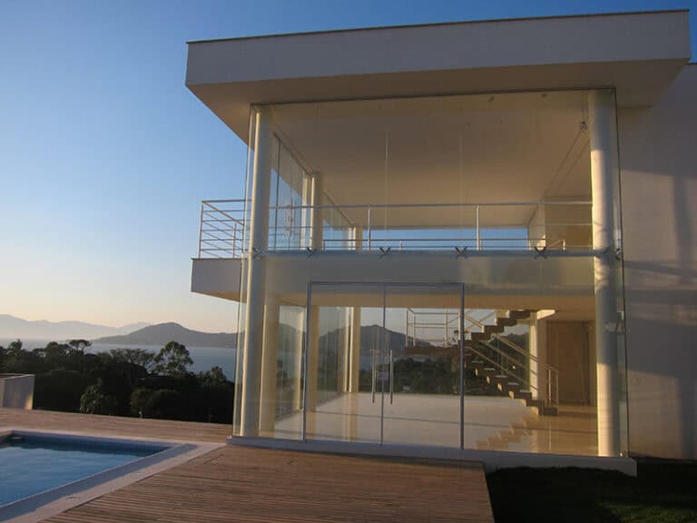 Casa residencial para alugar –  Vista mar – Cacupé – Florianópolis/SC.