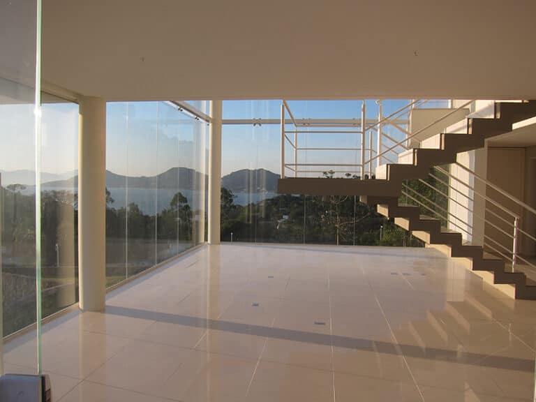 Casa residencial para alugar –  Vista mar – Cacupé – Florianópolis/SC.
