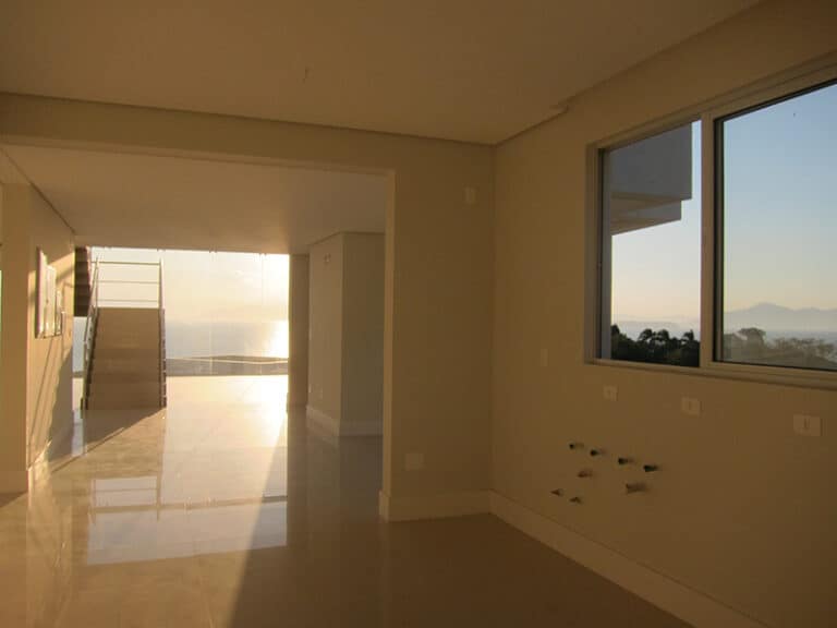 Casa residencial para alugar –  Vista mar – Cacupé – Florianópolis/SC.