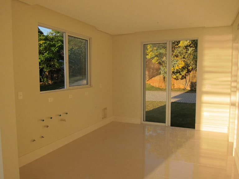 Casa residencial para alugar –  Vista mar – Cacupé – Florianópolis/SC.