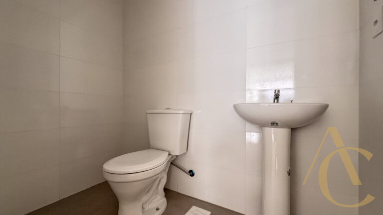 Loja para alugar – Kobrasol – São José/SC.