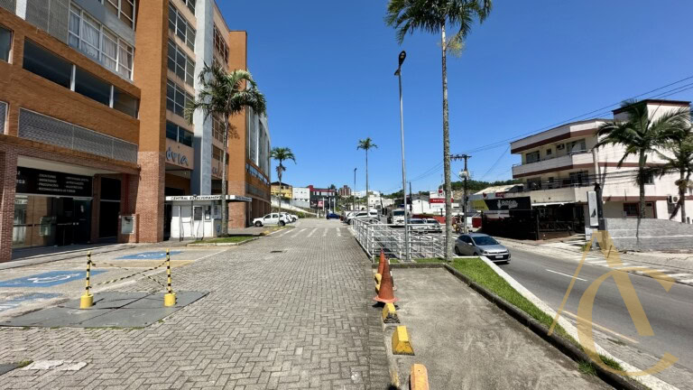Loja para alugar – Forquilhinhas – São José/SC.