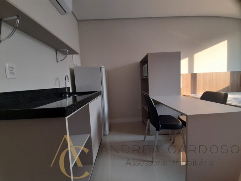 Studio para alugar – Trindade – Florianópolis/SC.