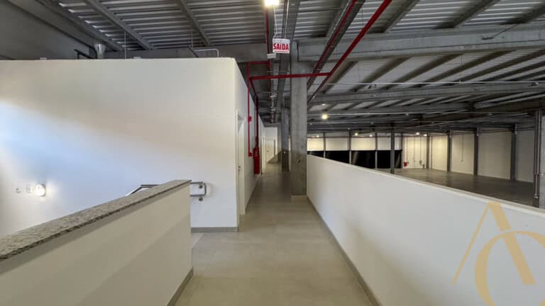 Loja para alugar – BR 101 – Palhoça, SC.