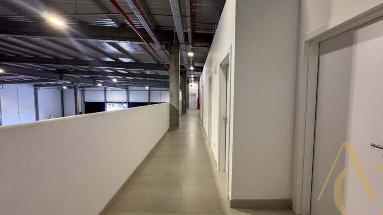 Loja para alugar – BR 101 – Palhoça, SC.