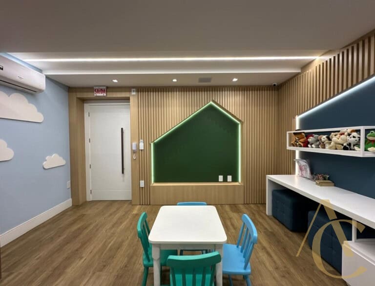 Apartamento à venda – 2 suítes/piscina – Campinas – São José/SC.