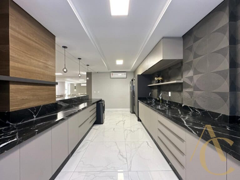 Apartamento à venda – 2 suítes/piscina – Campinas – São José/SC.