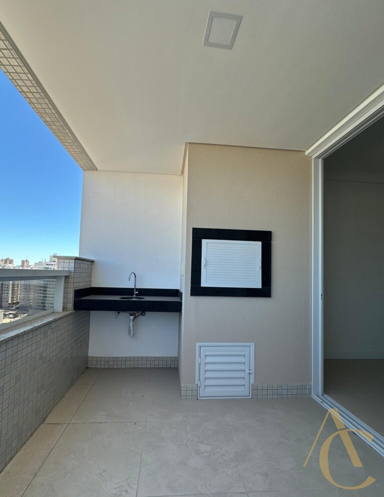 Apartamento à venda – 2 suítes/piscina – Campinas – São José/SC.