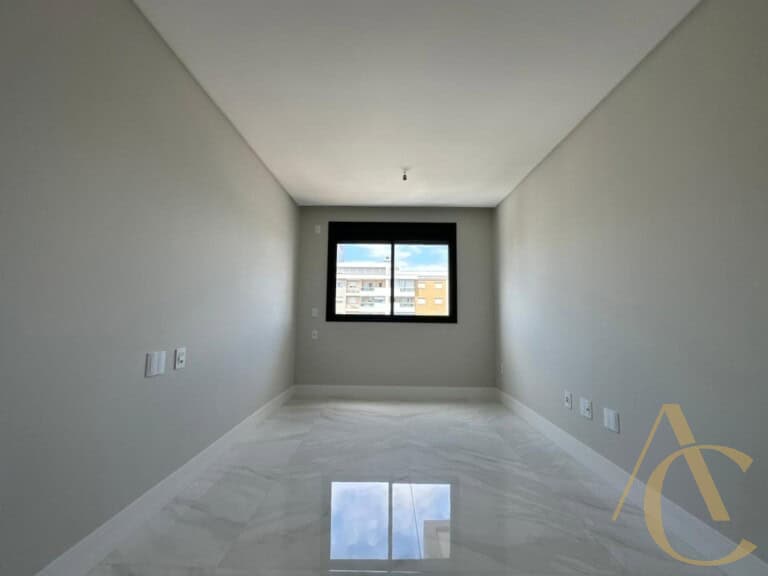 Apartamento à venda – 02 suítes – Campinas – São José/SC.