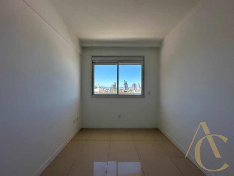 Apartamento à Venda – 3 dormitórios sendo 1 suíte – Centro, Palhoça/SC.