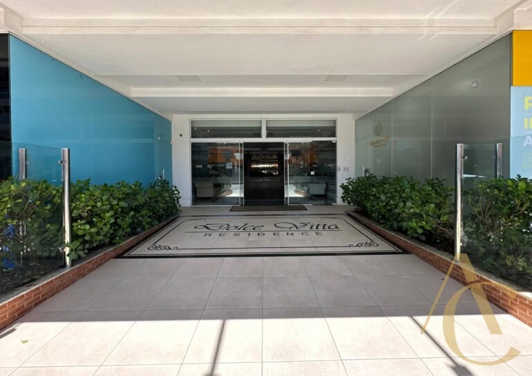 Apartamento à Venda – 2 dormitórios sendo 1 suíte / Sauna – Centro, Palhoça/SC.