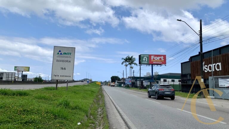 Galpão para alugar – Rio Caveiras – Biguaçu/SC.