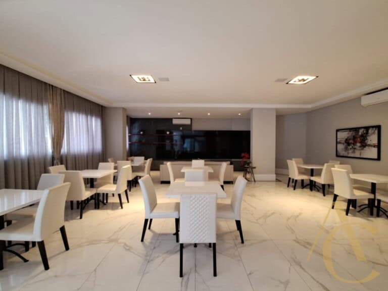 Apartamento à venda – 3 quartos sendo 1 suíte com sacada – São José/SC.