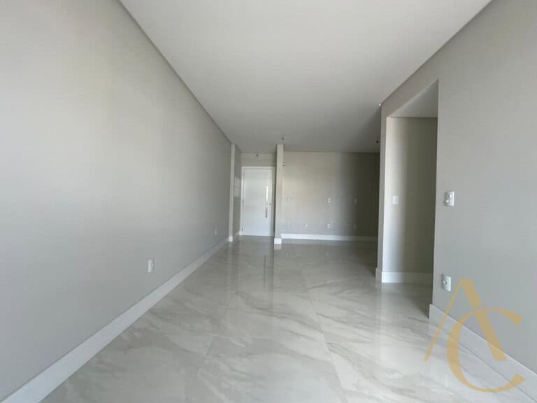 Apartamento à venda – 02 suítes – Campinas – São José/SC.