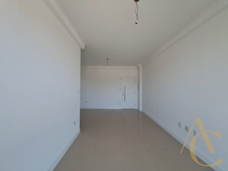 Apartamento à Venda – 2 dormitórios sendo 1 suíte / Playground – Centro, Palhoça/SC.
