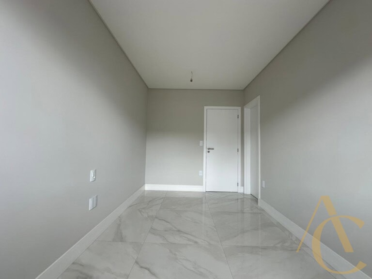 Apartamento à venda – 02 suítes com 96,22m² – Campinas – São José/SC.