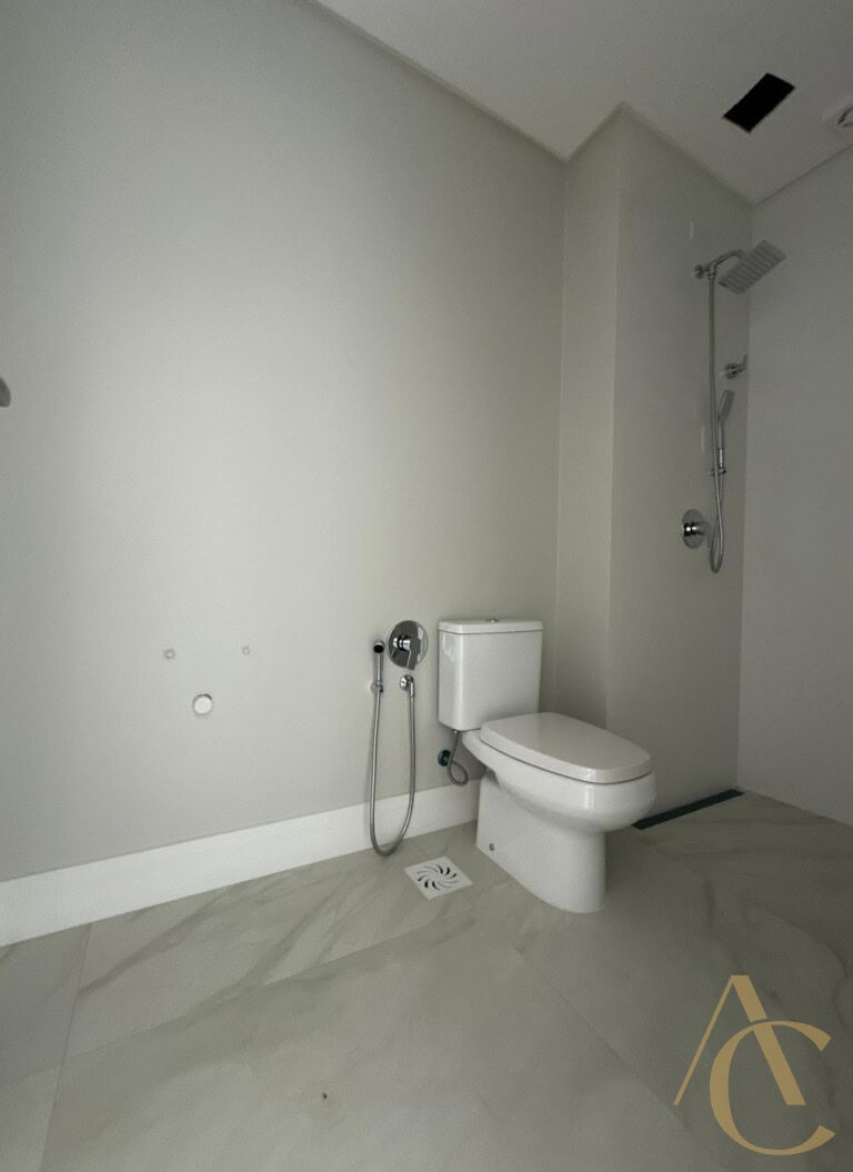 Apartamento à venda – 03 suítes/Sauna – Campinas – São José/SC.