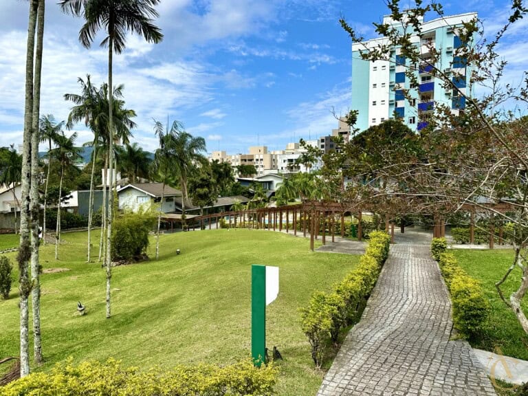 Casa comercial para alugar – Carvoeira – Florianópolis/SC.