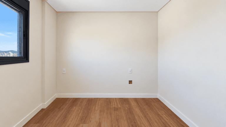 Apartamento à venda – 01 suíte e 2 demi-suítes / SPA – Kobrasol – São José/SC.