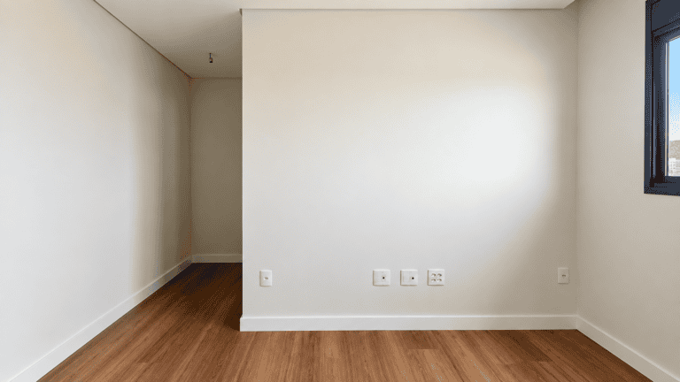 Apartamento à venda – 03 suítes / Piscina – Kobrasol – São José/SC.