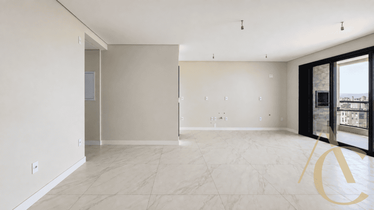 Apartamento à venda – 03 suítes / Piscina – Kobrasol – São José/SC.