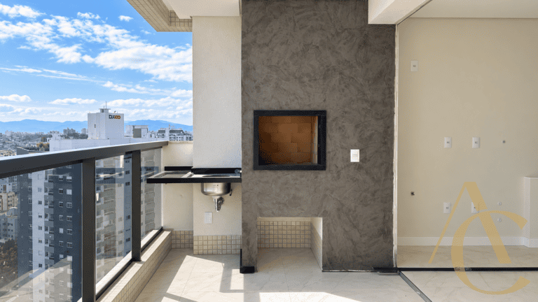 Apartamento à venda – 01 suíte e 2 demi-suítes / Sala de Massagem – Kobrasol – São José/SC.