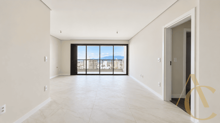 Apartamento à venda – 03 suítes com 119,90m² – Kobrasol – São José/SC.