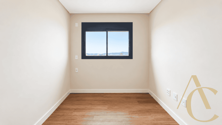 Apartamento à venda – 01 suíte e 2 demi-suítes com garagem – Kobrasol – São José/SC.